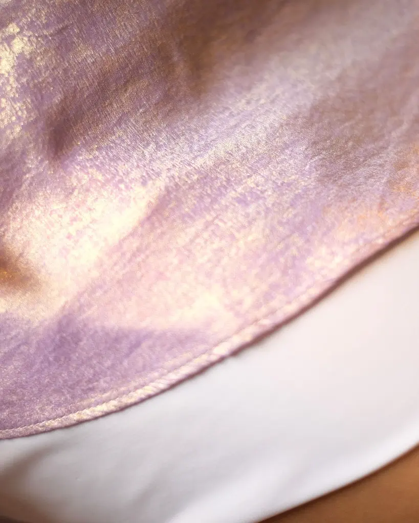 purple_dress_close_picture.jpg